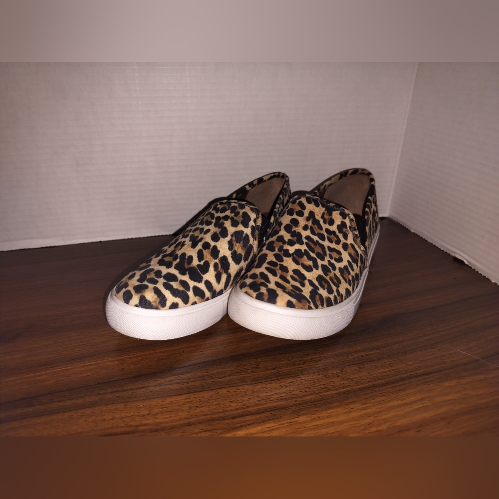 Steve Madden Cheeta Slip on Sneakers 7.5